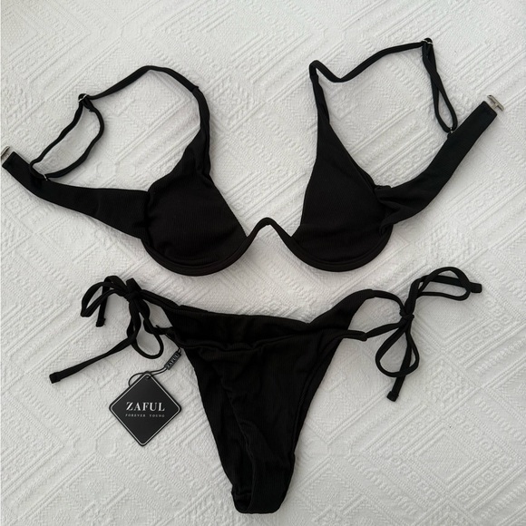 ZAFUL Women's Bikini Sets Ribbed with Underwire Swimsuit ~ NEW - Picture 1 of 3